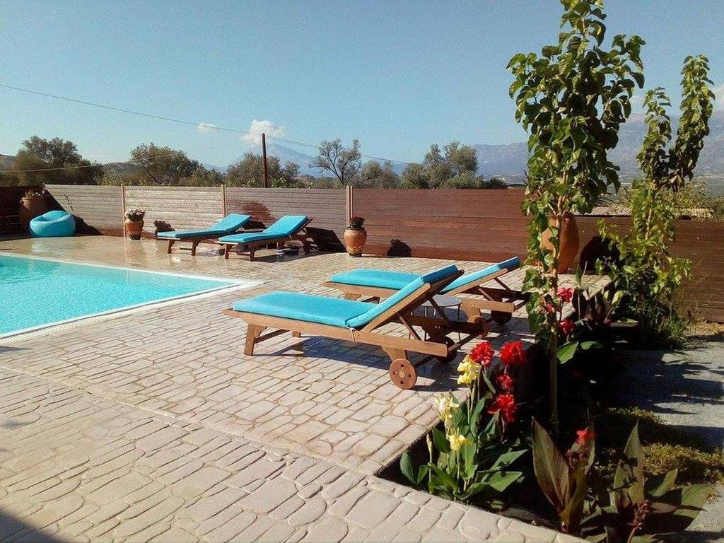 House Veggera - Private Swimming Pool Guest House Pombia Ngoại thất bức ảnh